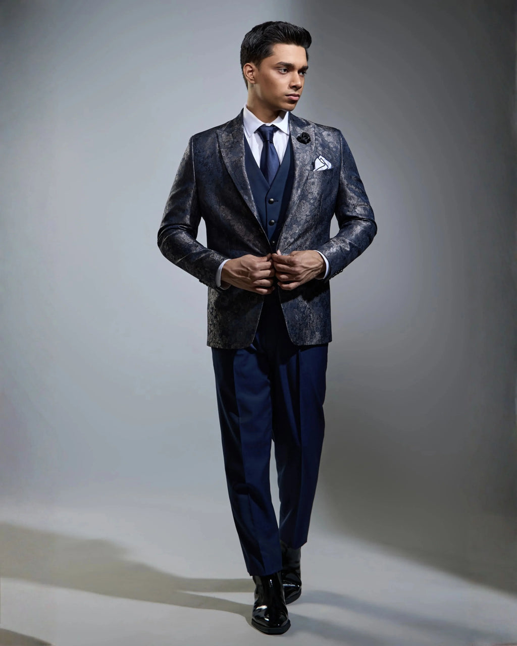Lofty Luxe LL13 Victoria 3-piece Suit Navy