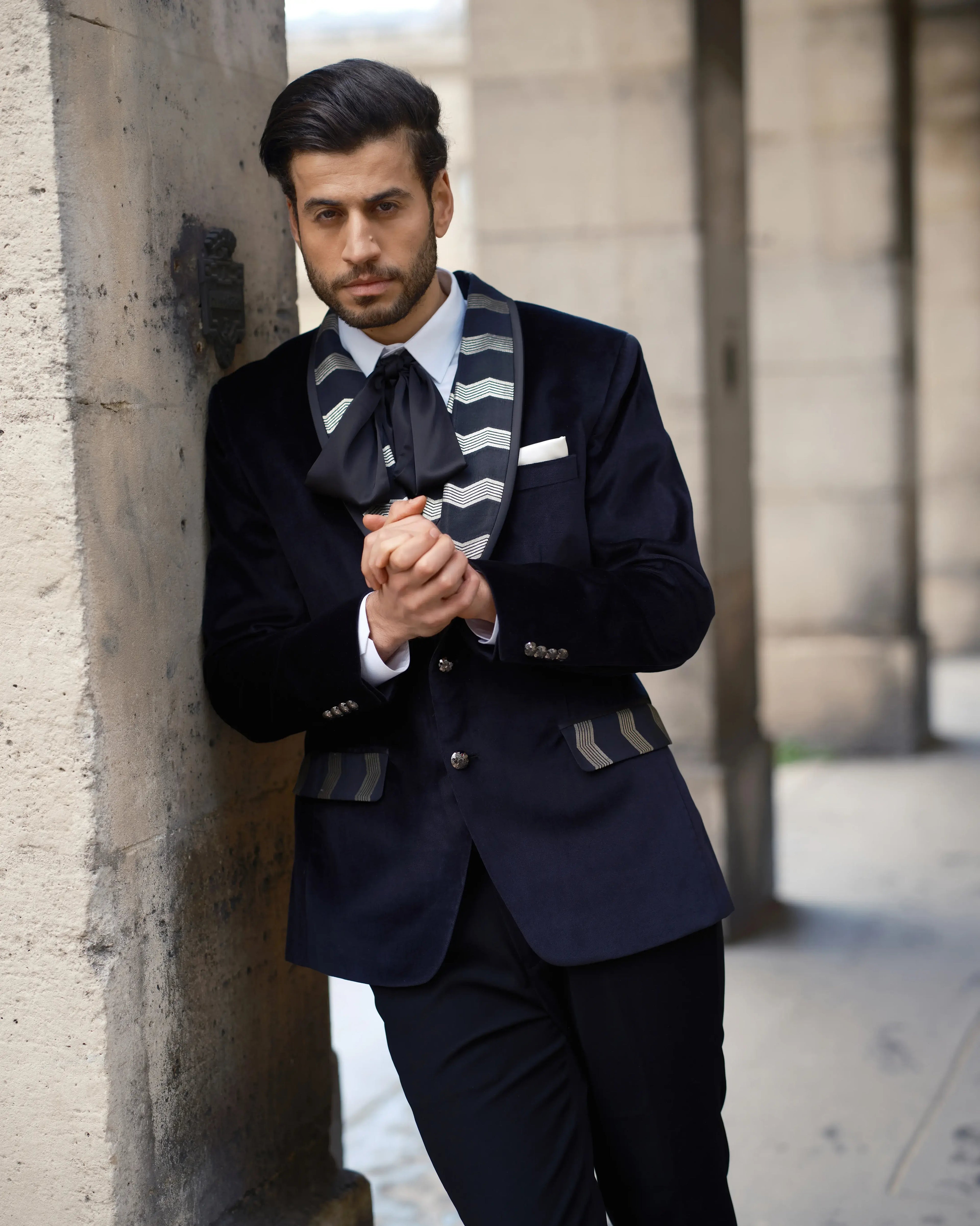 Lofty Luxe LL2 Lux Elite 3-piece Suit Black
